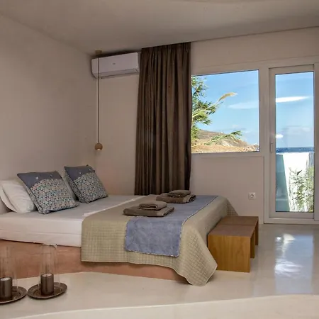 Unforgettable Tinos Complex *