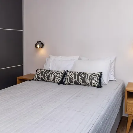 Unforgettable Tinos Complex Apartment